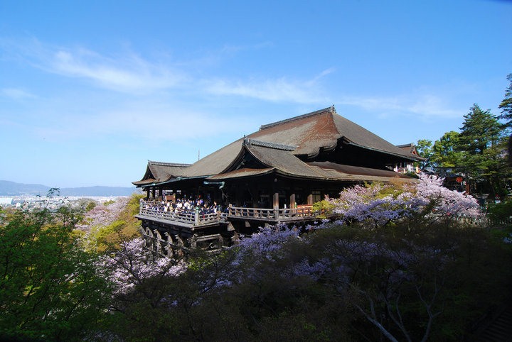 Kiyomizu in the Spring