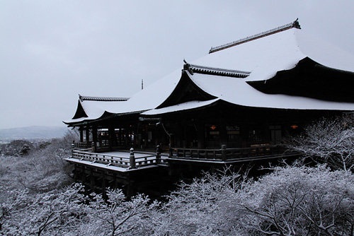 Kiyomizu in Winter