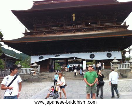 Zenkoji, main gate, Sanmon